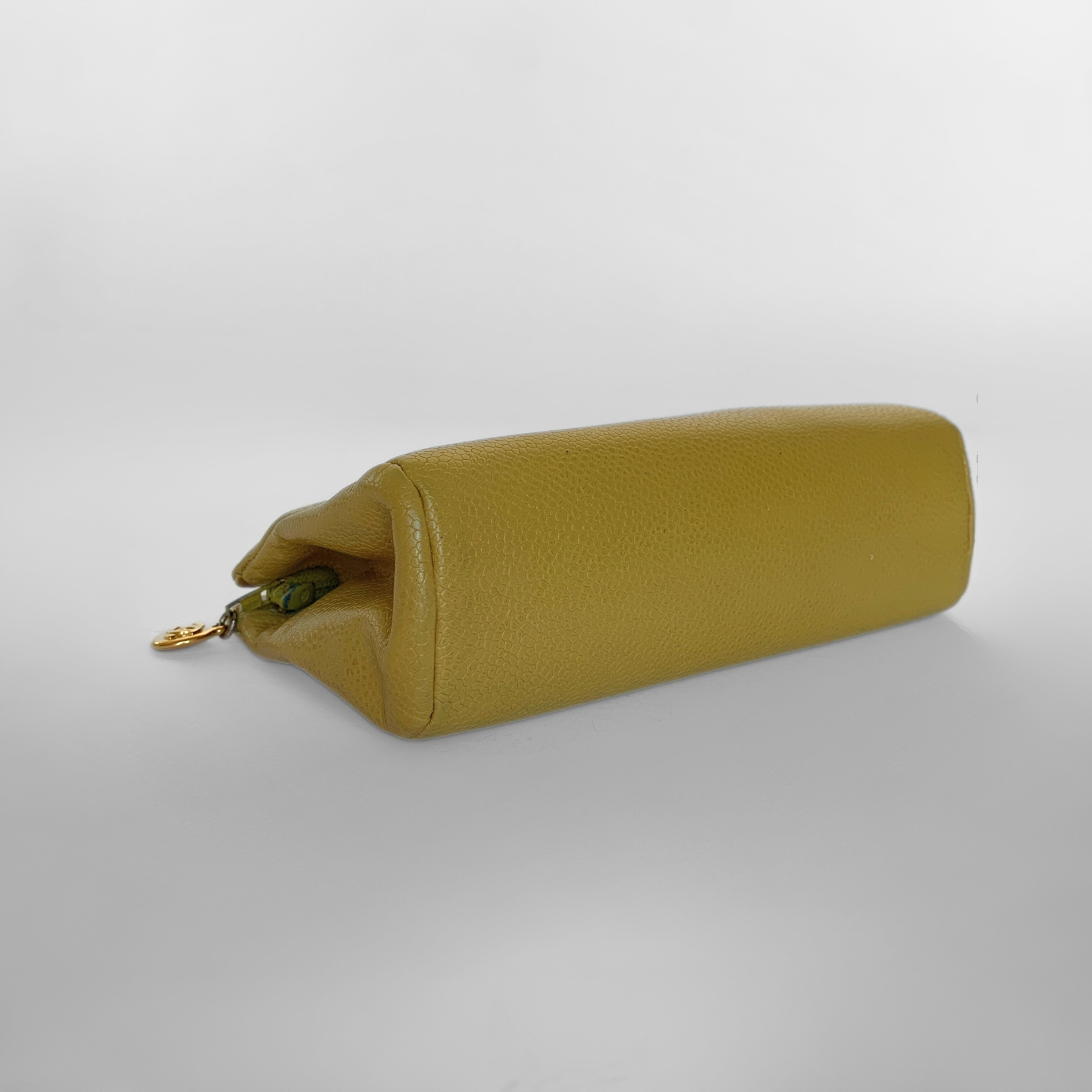 Chanel Chanel Cosmetic Pouch Caviar Leather - Pouch - Etoile Luxury Vintage