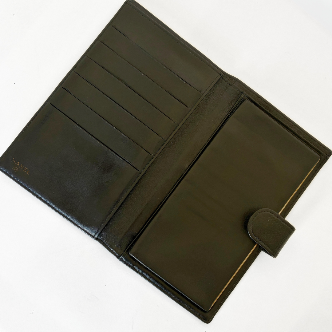 Chanel Chanel Wallet Large Caviar Leather - Wallets - Etoile Luxury Vintage