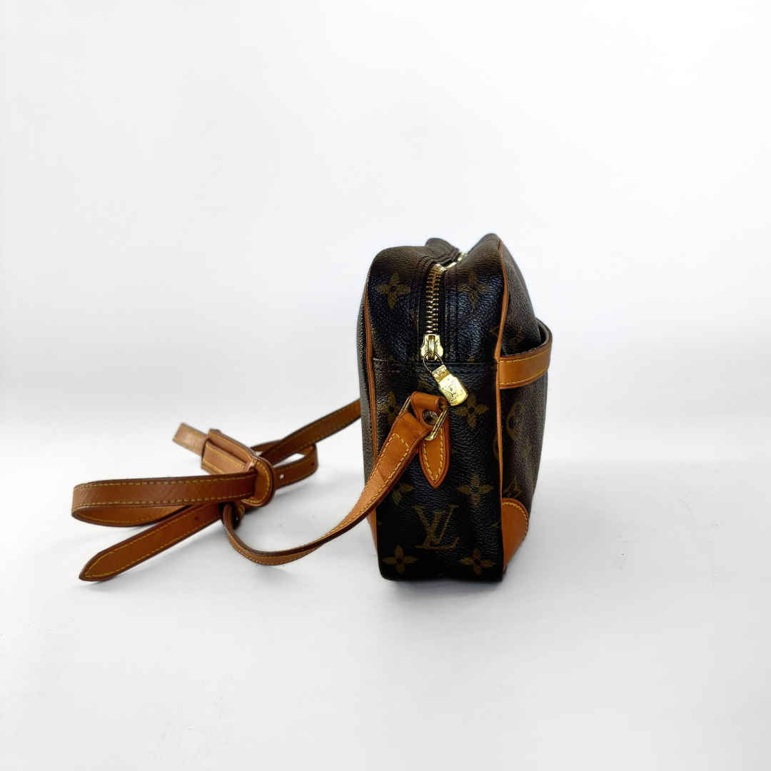 Louis Vuitton Louis Vuitton Trocadero PM Monogram Canvas - Crossbody bags - Etoile Luxury Vintage