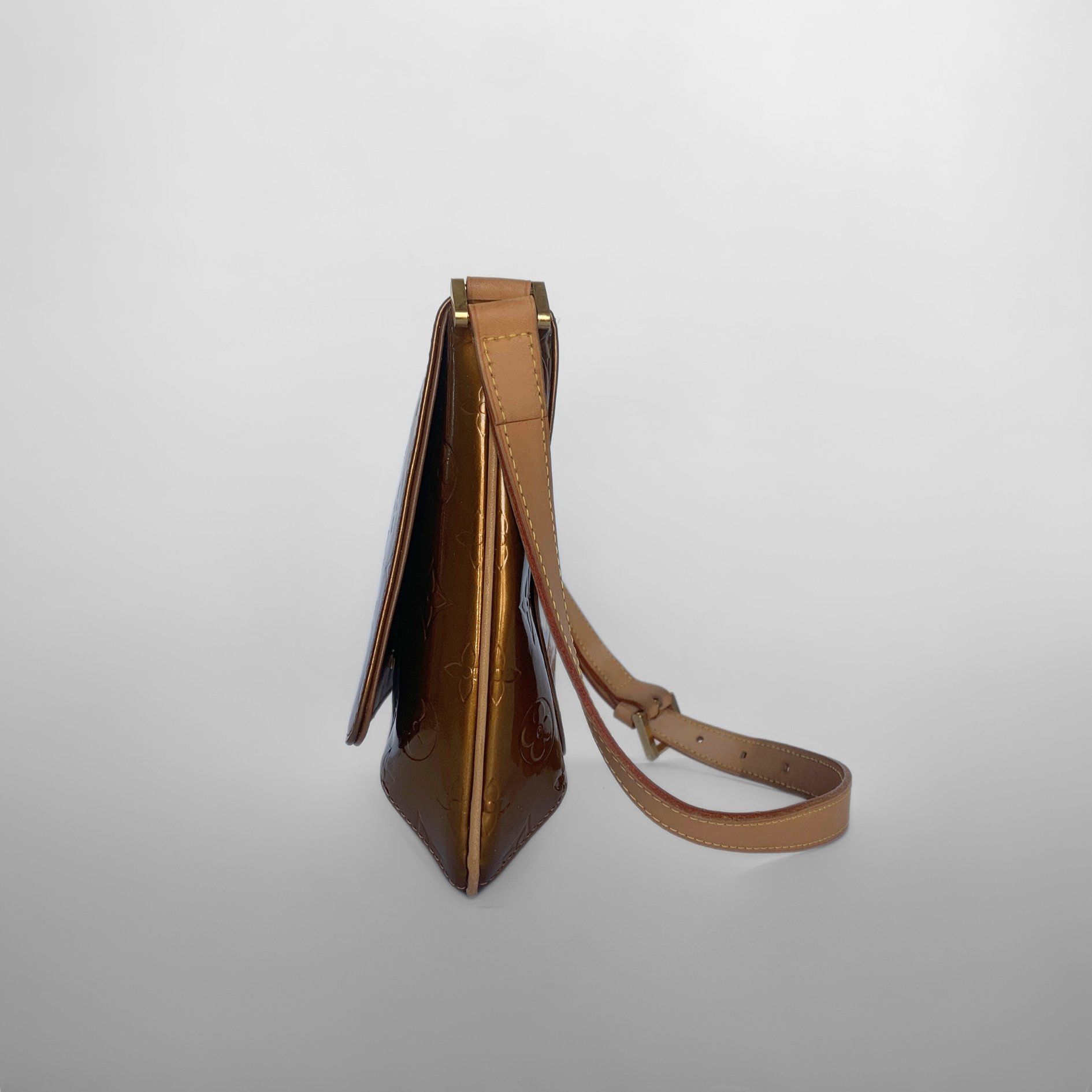 Louis Vuitton Louis Vuitton Musette Tango Vernis Leather - Shoulder bags - Etoile Luxury Vintage