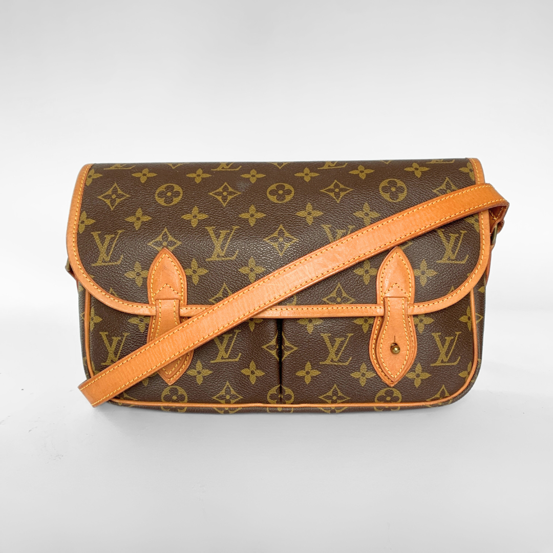 Louis Vuitton Louis Vuitton Gibeci&egrave;re Monogram Canvas - Shoulder bags - Etoile Luxury Vintage