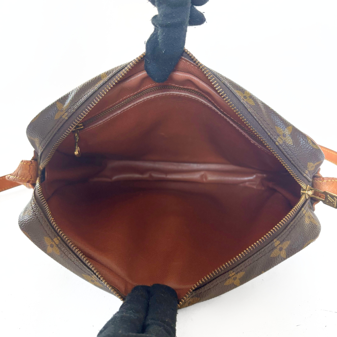 Louis Vuitton Louis Vuitton Jeune Fille Monogram Canvas - Crossbody bags - Etoile Luxury Vintage