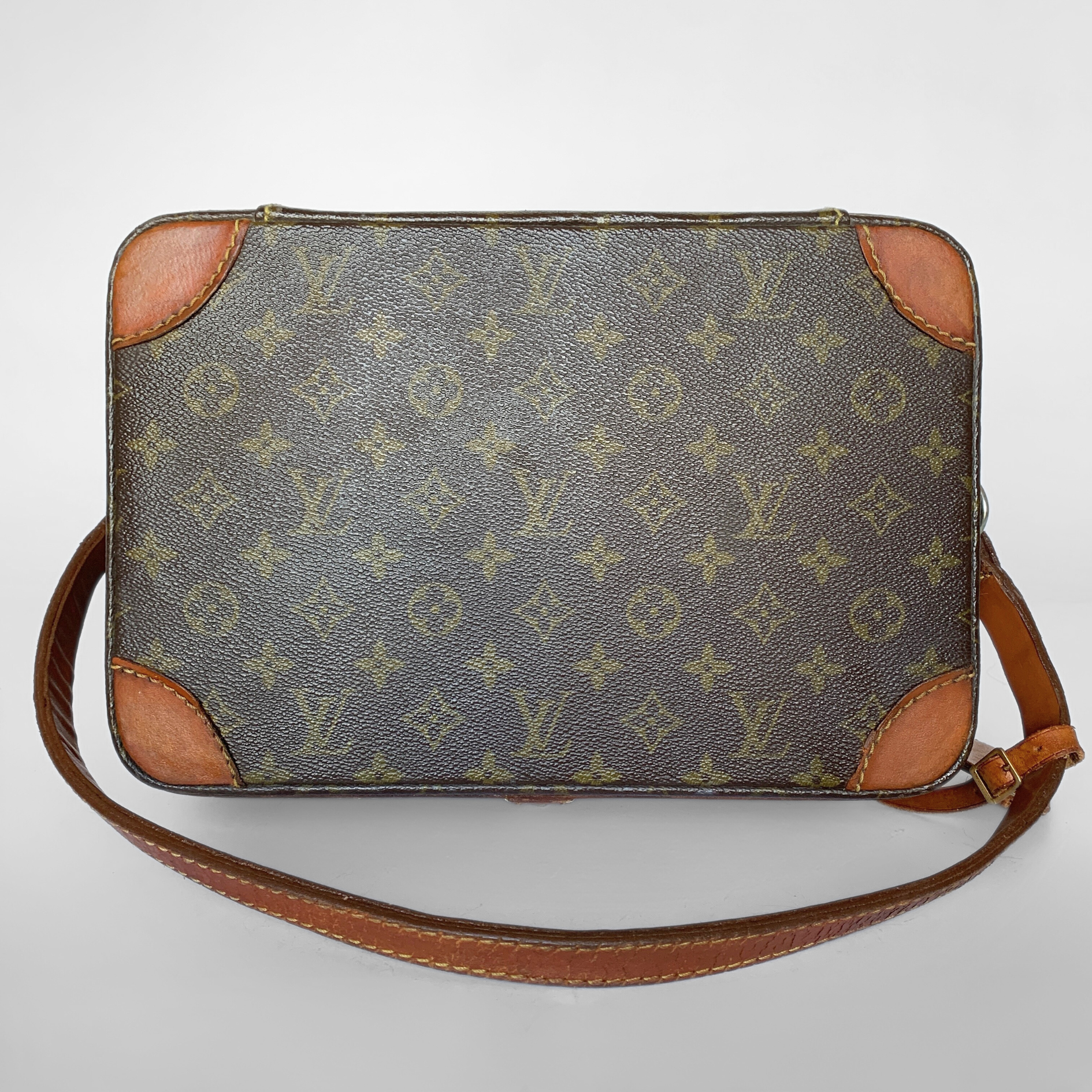 Louis Vuitton Louis Vuitton Vintage Vanity Case Monogram Canvas - Toiletry bags - Etoile Luxury Vintage