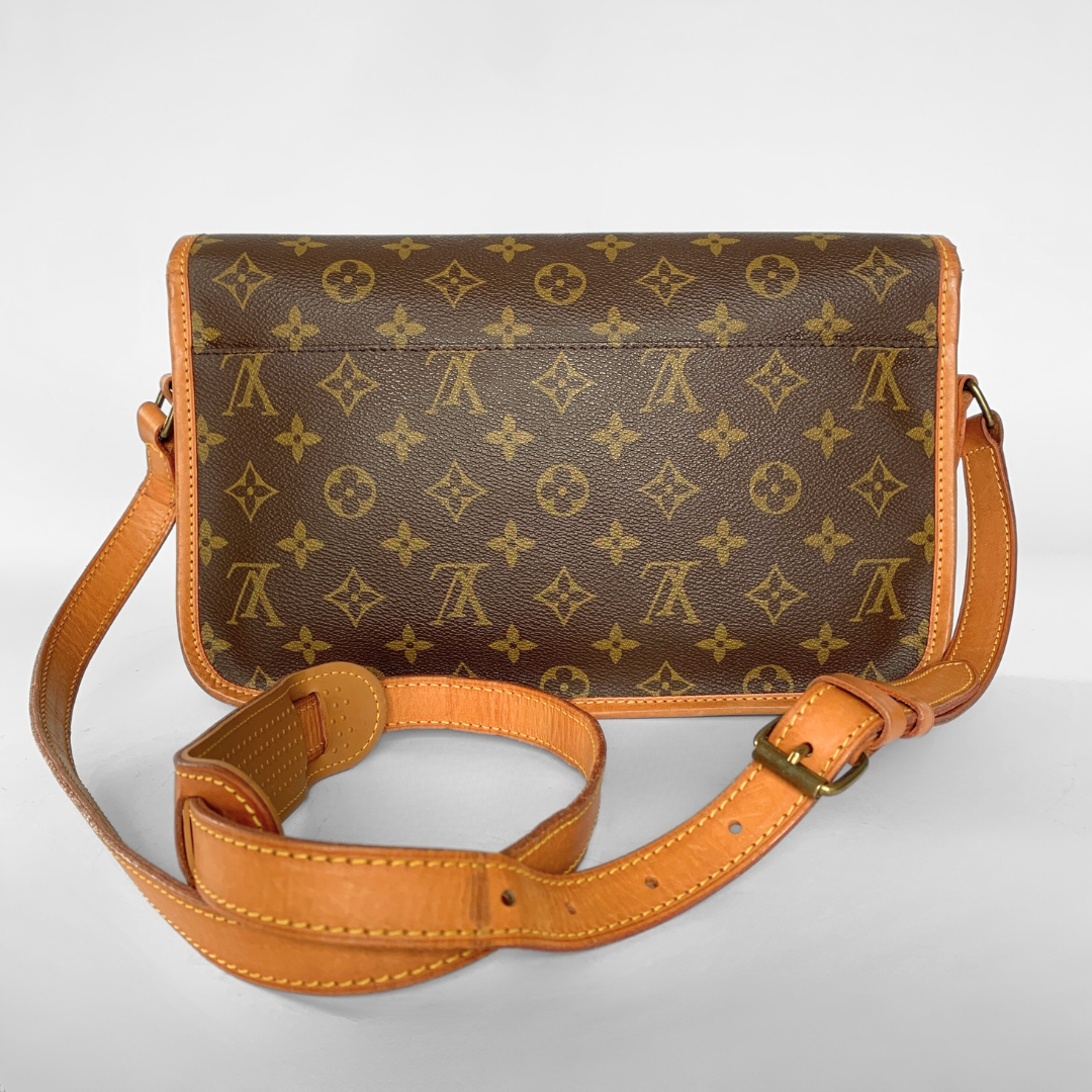 Louis Vuitton Louis Vuitton Gibeci&egrave;re Monogram Canvas - Shoulder bags - Etoile Luxury Vintage