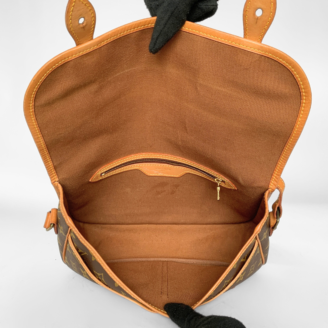 Louis Vuitton Louis Vuitton Gibecière Monogram Canvas - Shoulder bags - Etoile Luxury Vintage