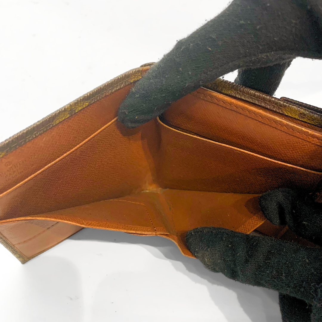 Louis Vuitton Louis Vuitton Trifold Wallet Monogram Canvas - Wallets - Etoile Luxury Vintage