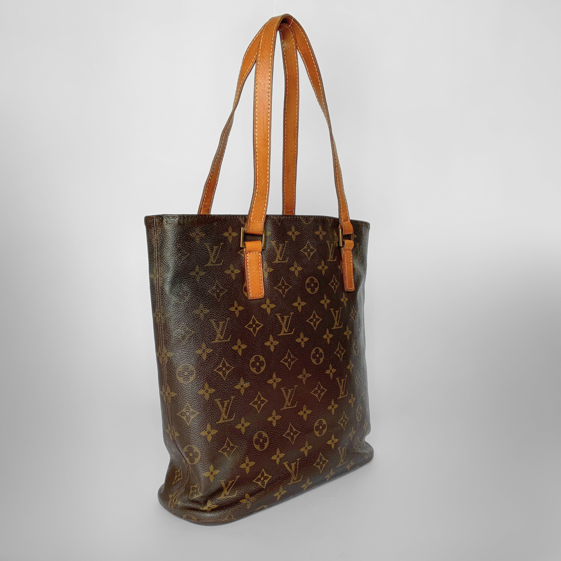 Louis Vuitton Louis Vuitton Vavin GM Monogram Canvas - Shoulder bags - Etoile Luxury Vintage