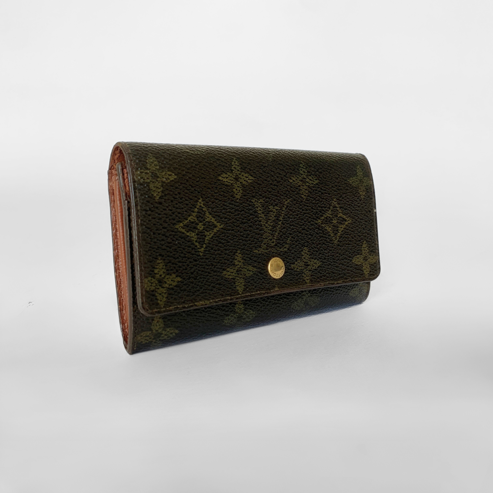 Louis Vuitton Wallet Medium