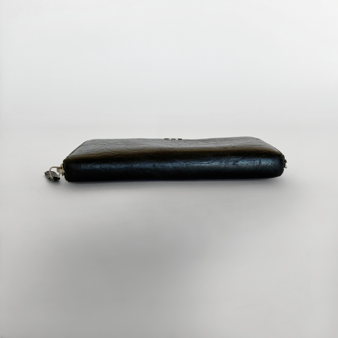 Chanel Chanel Camelia Wallet Large Lambskin Leather - Wallets - Etoile Luxury Vintage