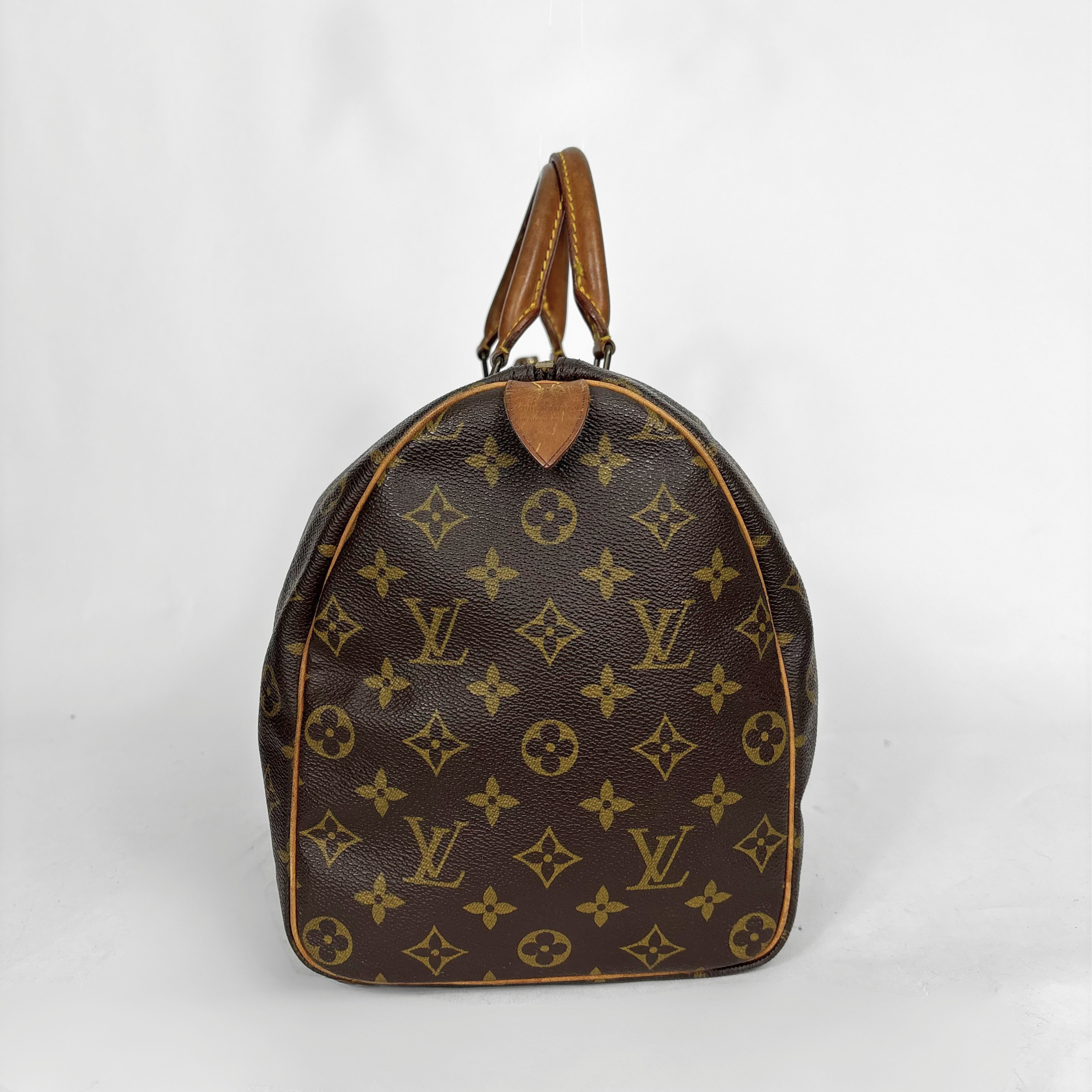 Louis Vuitton Speedy 35