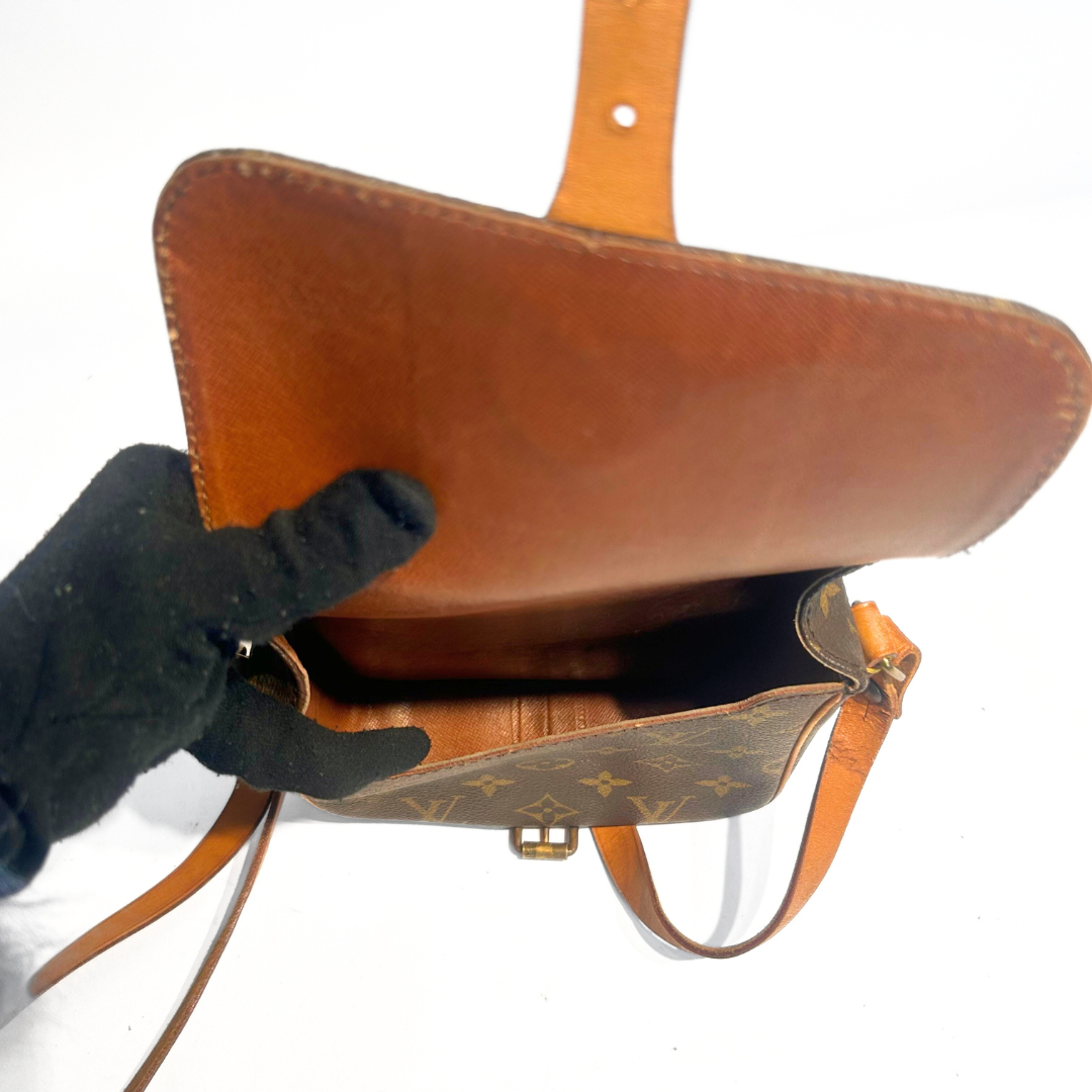 Louis Vuitton Louis Vuitton Cartouchi&egrave;re PM Monogram Canvas - Crossbody bags - Etoile Luxury Vintage