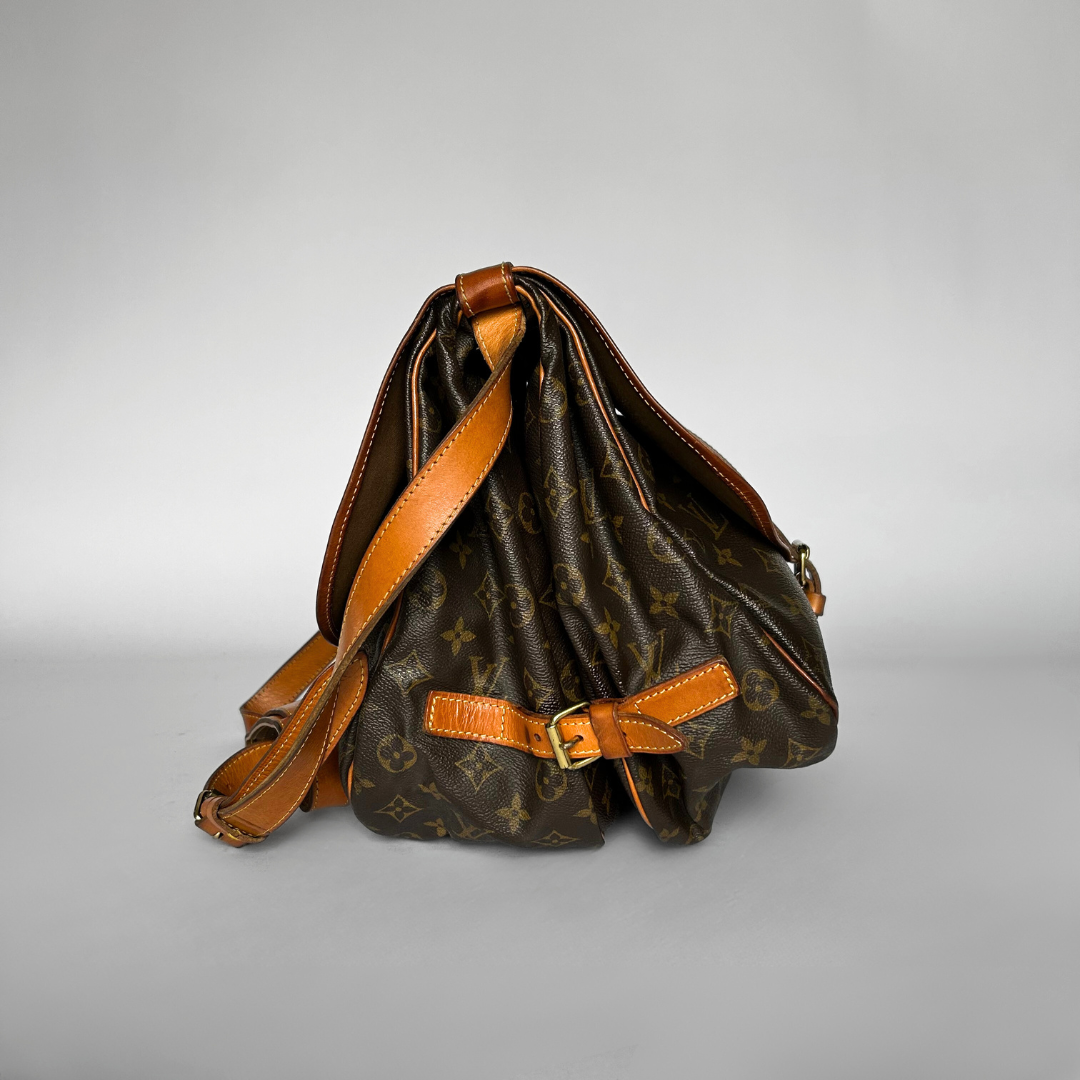 Louis Vuitton Louis Vuitton Saumur 35 Monogram Canvas - Crossbody bags - Etoile Luxury Vintage