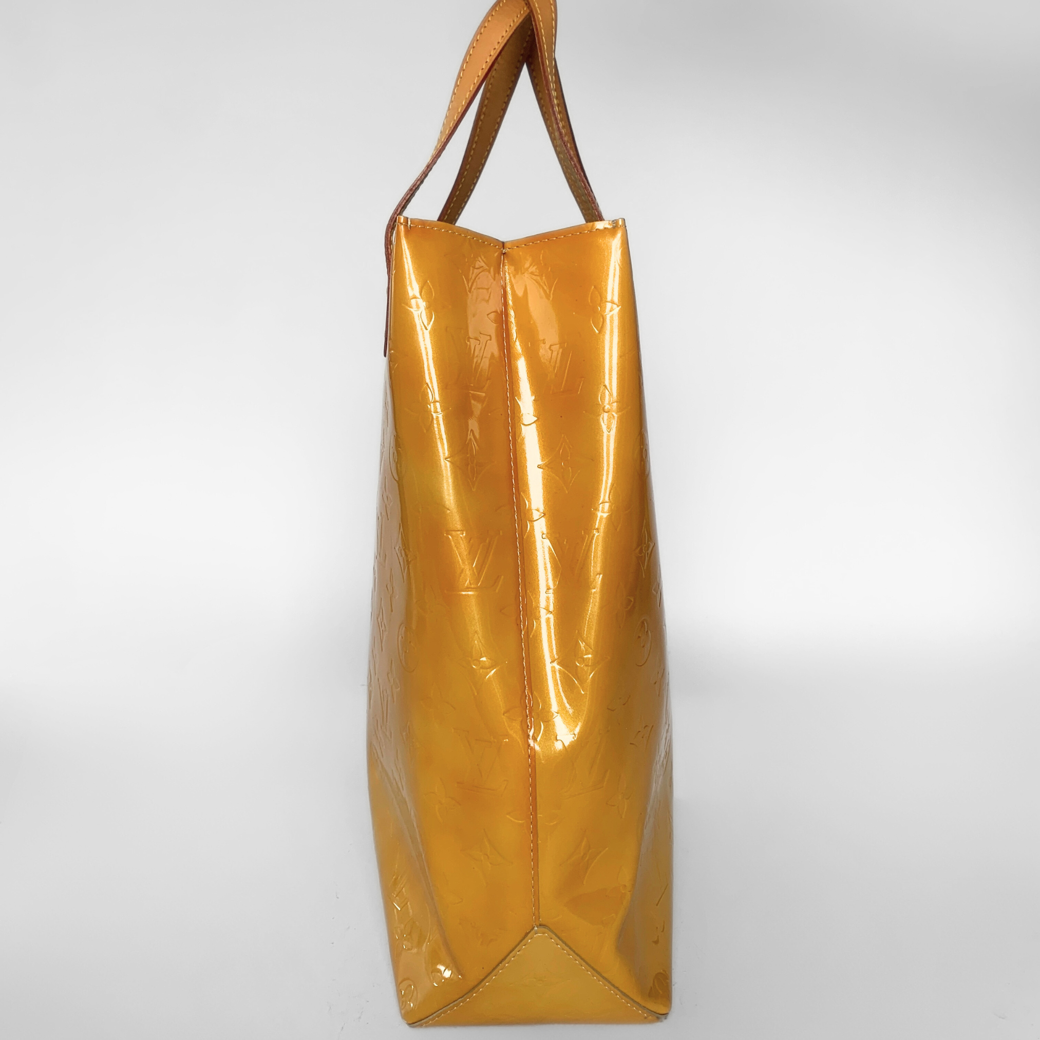 Louis Vuitton Louis Vuitton Reade MM Monogram Vernis - Handbags - Etoile Luxury Vintage