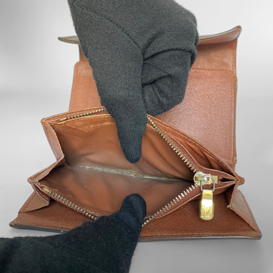 Louis Vuitton Louis Vuitton Wallet Medium Monogram Canvas - Wallets - Etoile Luxury Vintage