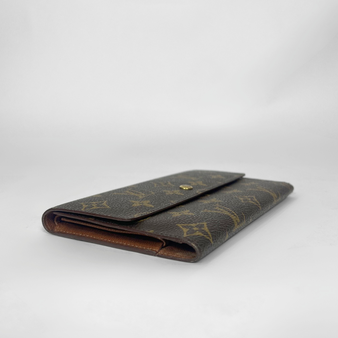 Louis Vuitton Wallet International