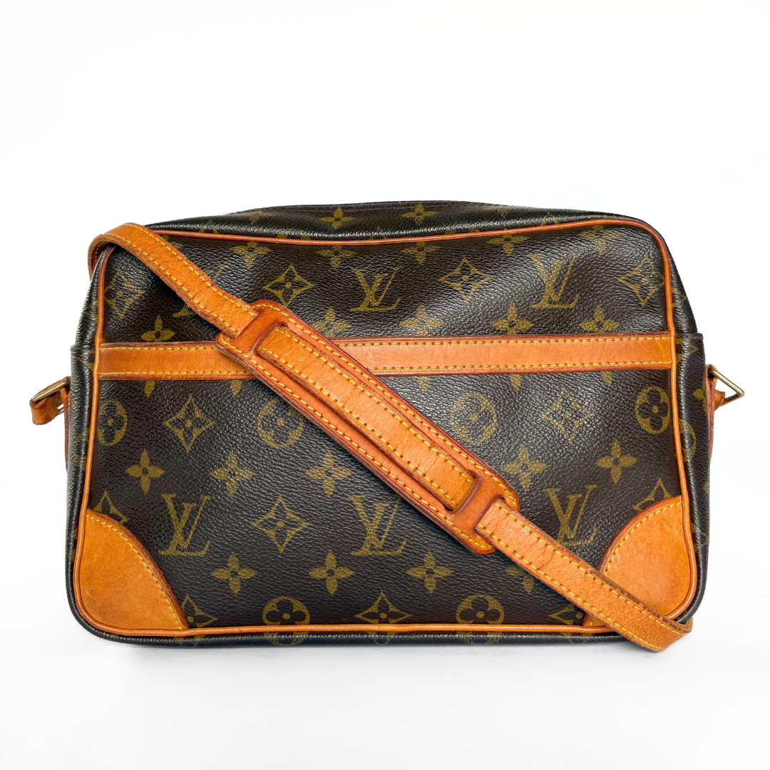 Louis Vuitton Louis Vuitton Trocadero Monogram Canvas - Crossbody bags - Etoile Luxury Vintage