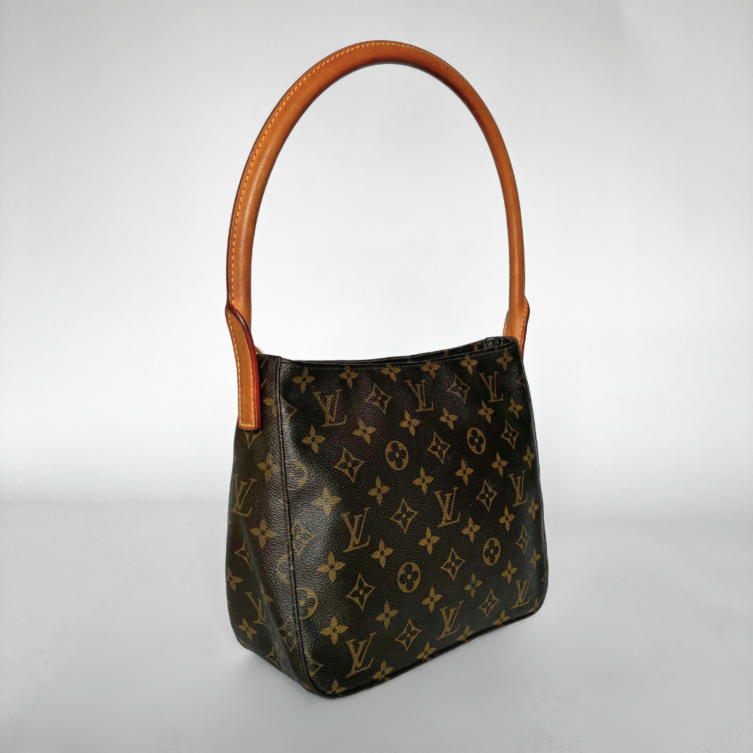 Louis Vuitton Louis Vuitton Looping MM Monogram Canvas - Shoulder bags - Etoile Luxury Vintage