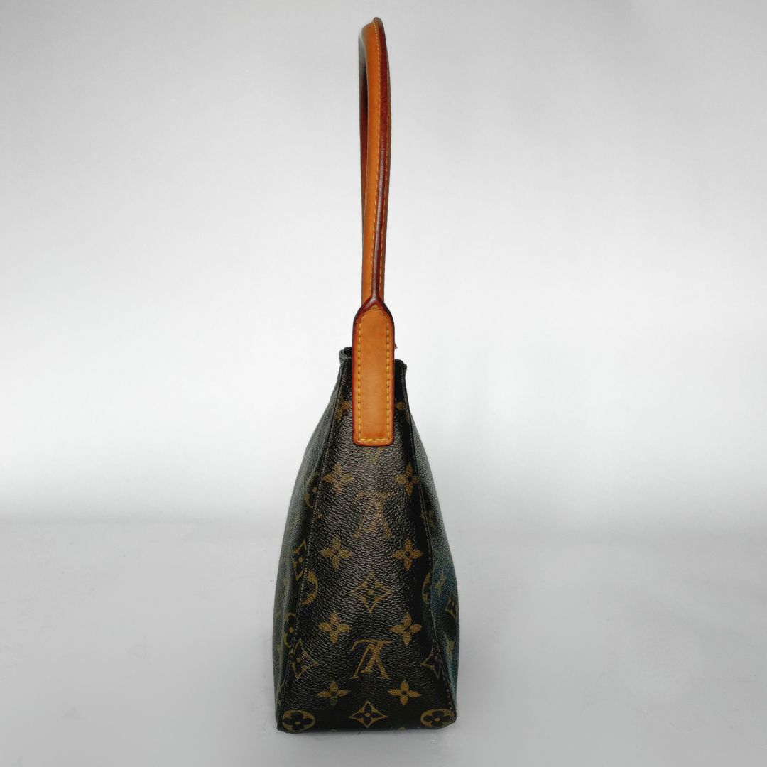 Louis Vuitton Louis Vuitton Looping MM Monogram Canvas - Shoulder bags - Etoile Luxury Vintage
