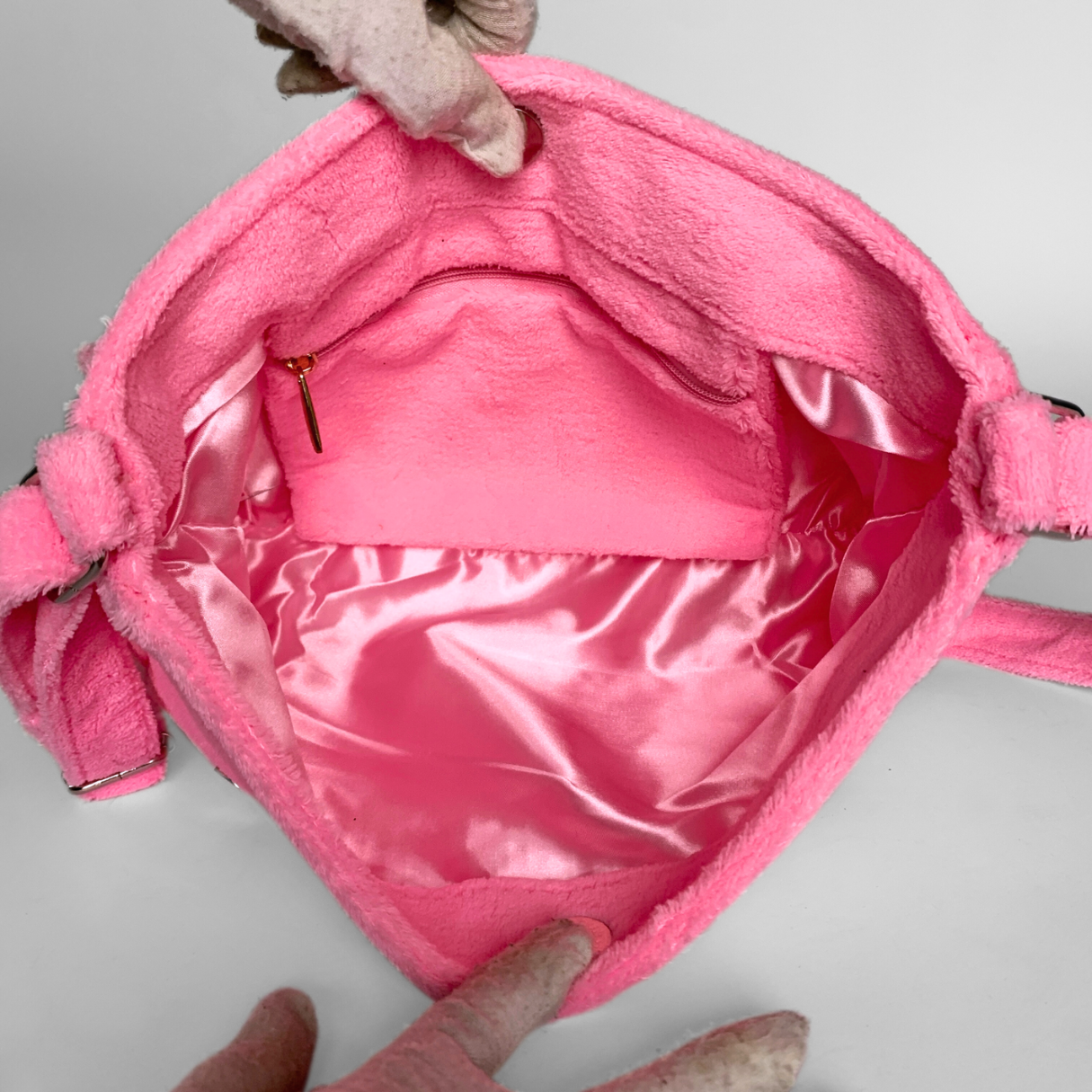 Chanel LS: Chanel Precision Bag Teddy - Crossbody bags - Etoile Luxury Vintage