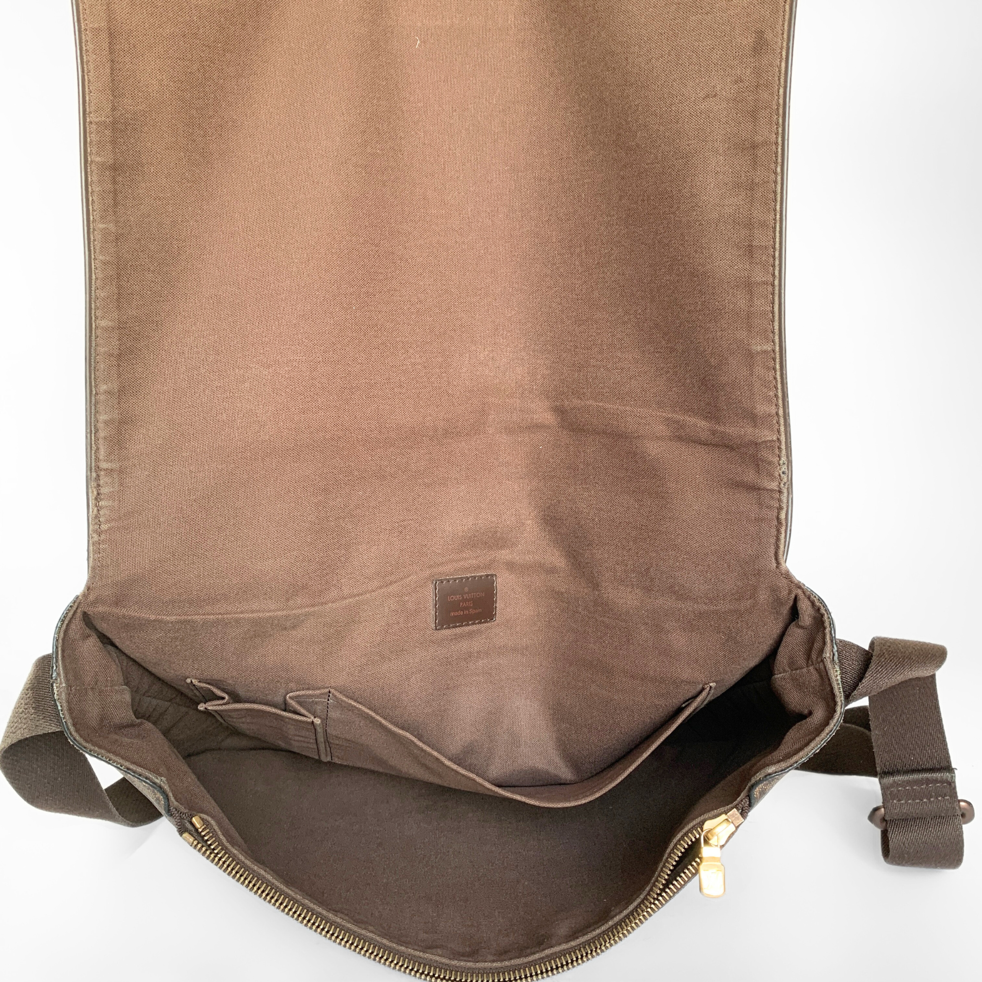 Louis Vuitton Louis Vuitton Brooklyn Messenger Bag Damier Ebene Canvas - Crossbody bags - Etoile Luxury Vintage