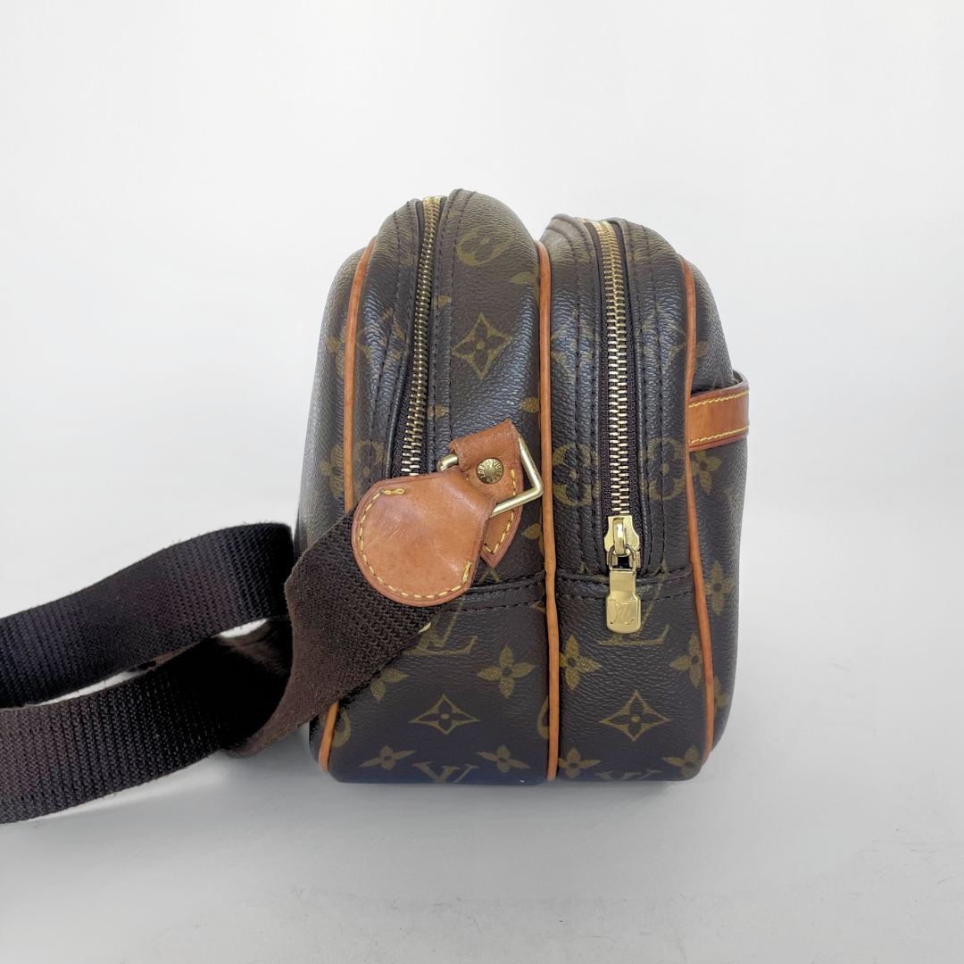 Louis Vuitton Louis Vuitton Reporter PM Monogram Canvas - Crossbody bags - Etoile Luxury Vintage