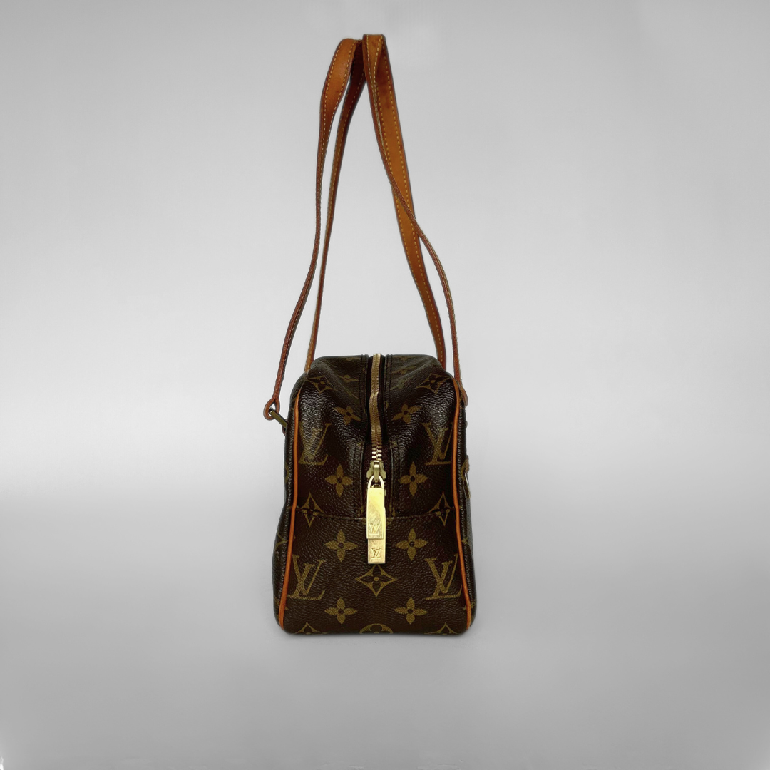 Louis Vuitton Louis Vuitton Cit&eacute; MM Monogram Canvas - Shoulder bags - Etoile Luxury Vintage