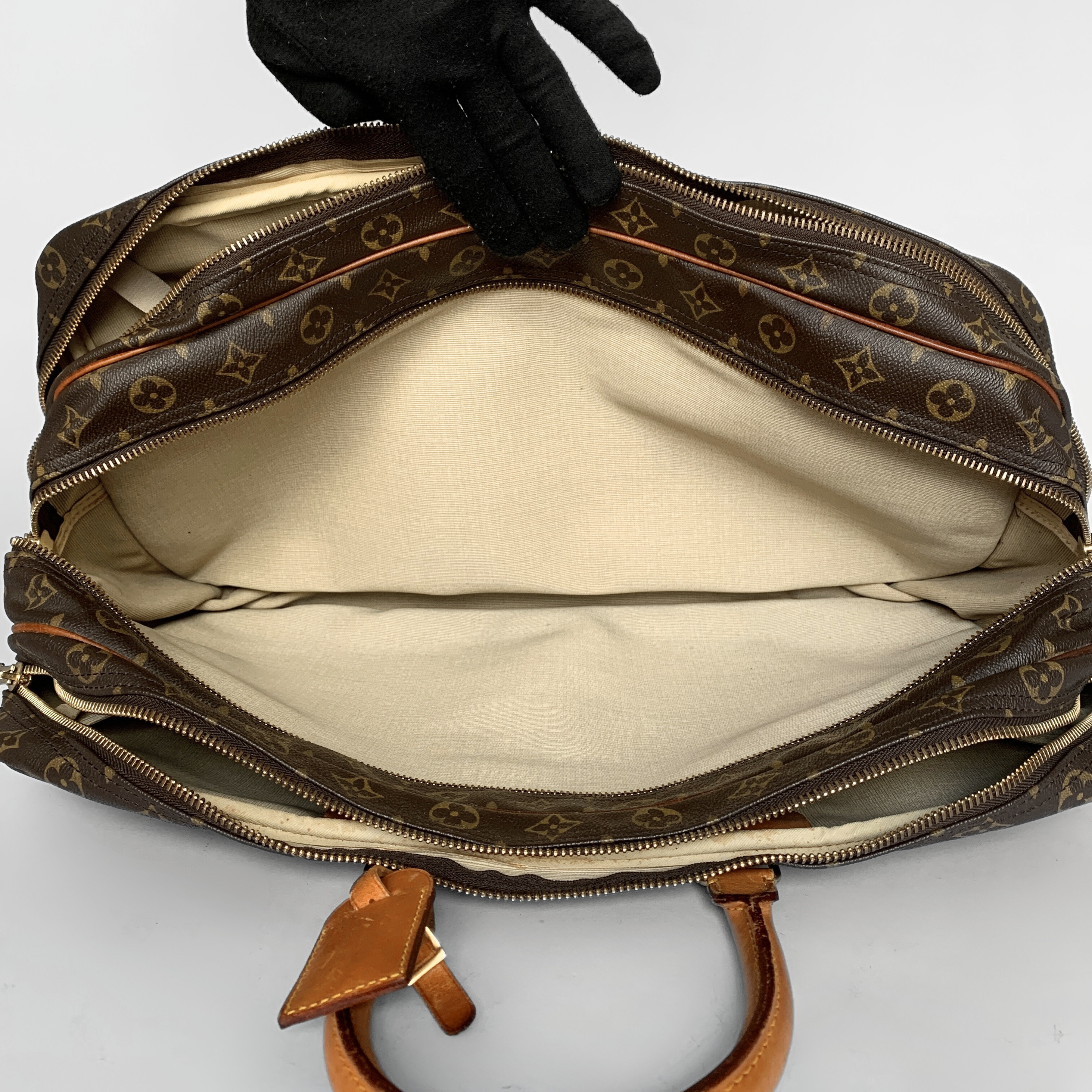 Louis Vuitton Louis Vuitton Aliz&eacute; Monogram Canvas - Handbags - Etoile Luxury Vintage