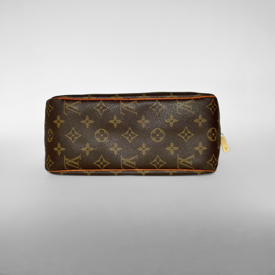 Louis Vuitton Louis Vuitton Cit&eacute; MM Monogram Canvas - Shoulder bags - Etoile Luxury Vintage