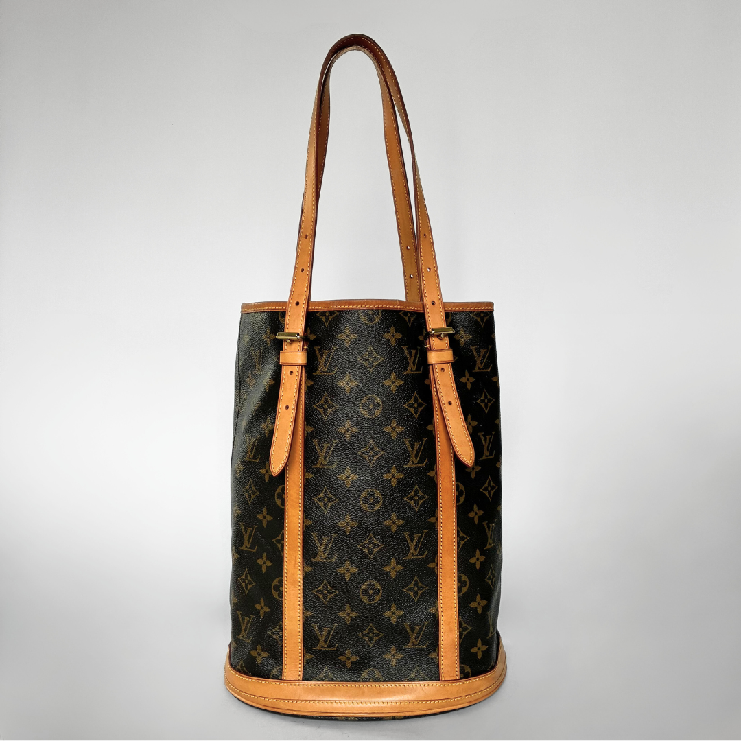 Louis Vuitton Louis Vuitton Bucket GM Monogram Canvas - Shoulder bags - Etoile Luxury Vintage