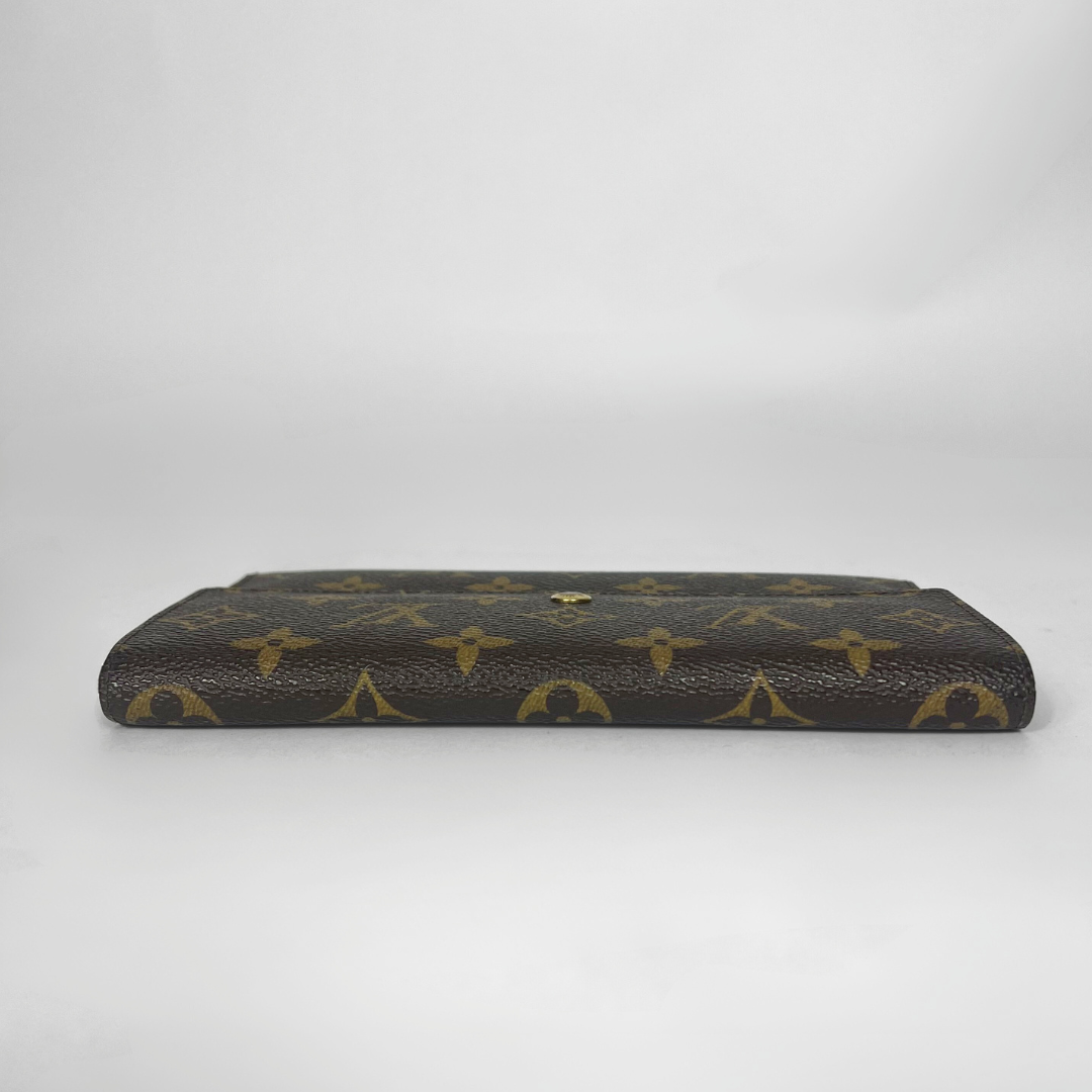 Louis Vuitton Wallet International