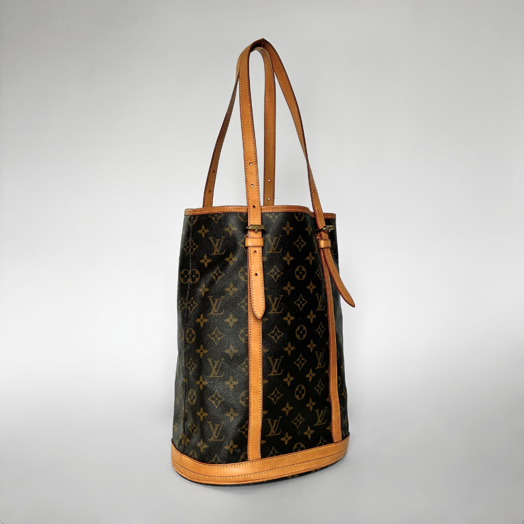 Louis Vuitton Louis Vuitton Bucket GM Monogram Canvas - Shoulder bags - Etoile Luxury Vintage