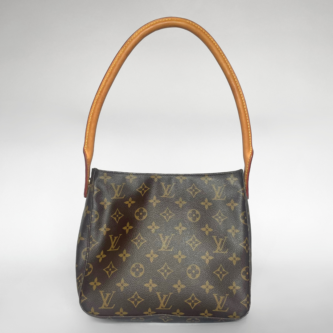 Louis Vuitton Louis Vuitton Looping MM Monogram Canvas - Shoulder bags - Etoile Luxury Vintage