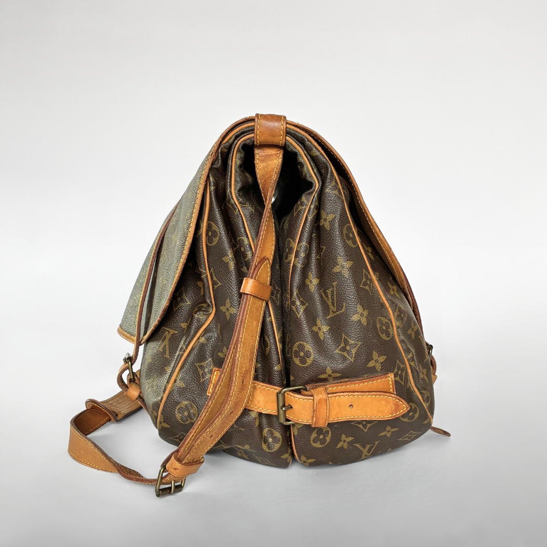 Louis Vuitton Louis Vuitton Saumur 43 Monogram Canvas - Shoulder bags - Etoile Luxury Vintage