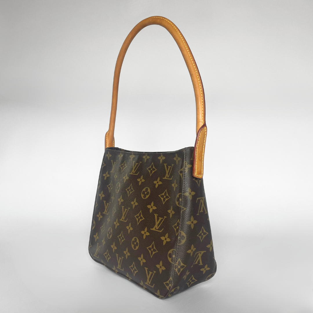 Louis Vuitton Louis Vuitton Looping MM Monogram Canvas - Shoulder bags - Etoile Luxury Vintage