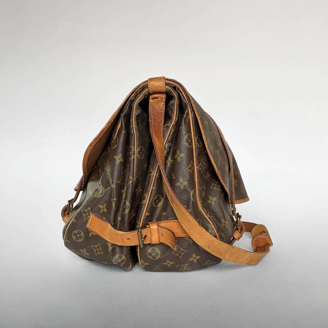 Louis Vuitton Louis Vuitton Saumur 43 Monogram Canvas - Shoulder bags - Etoile Luxury Vintage
