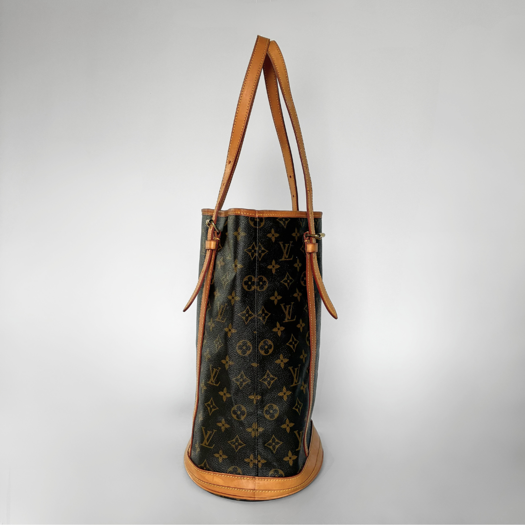 Louis Vuitton Louis Vuitton Bucket GM Monogram Canvas - Shoulder bags - Etoile Luxury Vintage