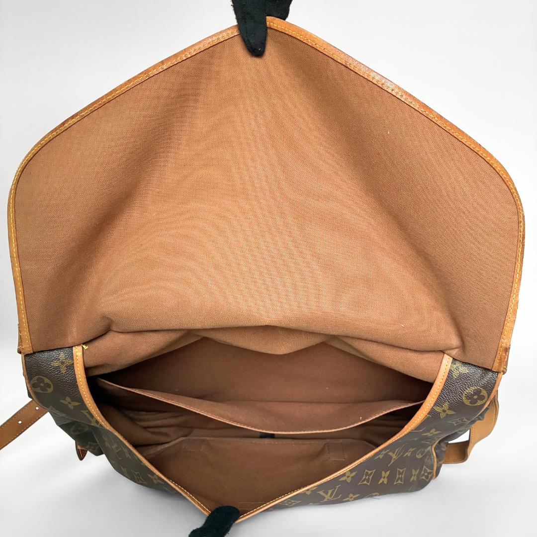 Louis Vuitton Louis Vuitton Saumur 43 Monogram Canvas - Shoulder bags - Etoile Luxury Vintage