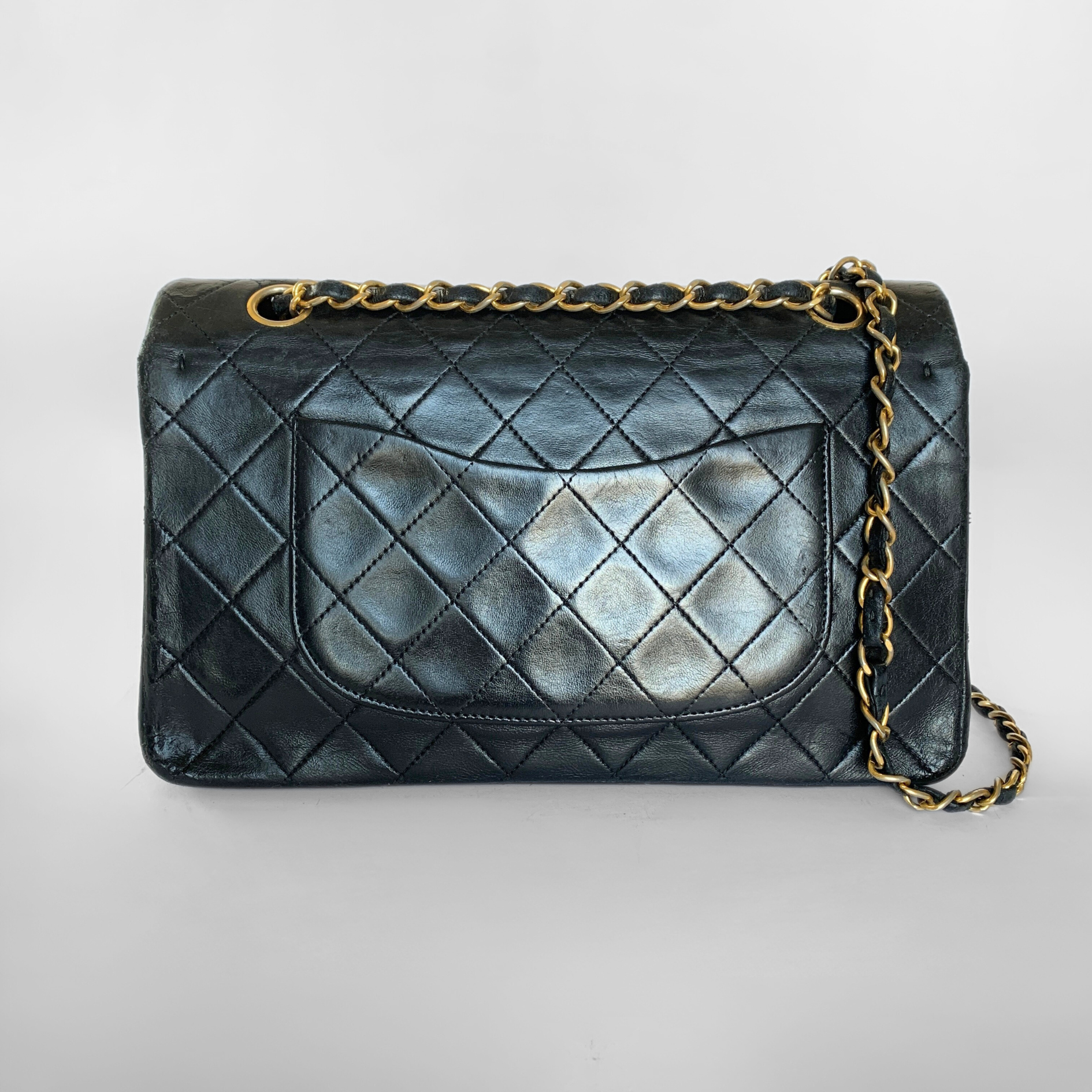 Chanel Chanel Classic Flap Bag Medium Lambskin Leather - Shoulder bags - Etoile Luxury Vintage