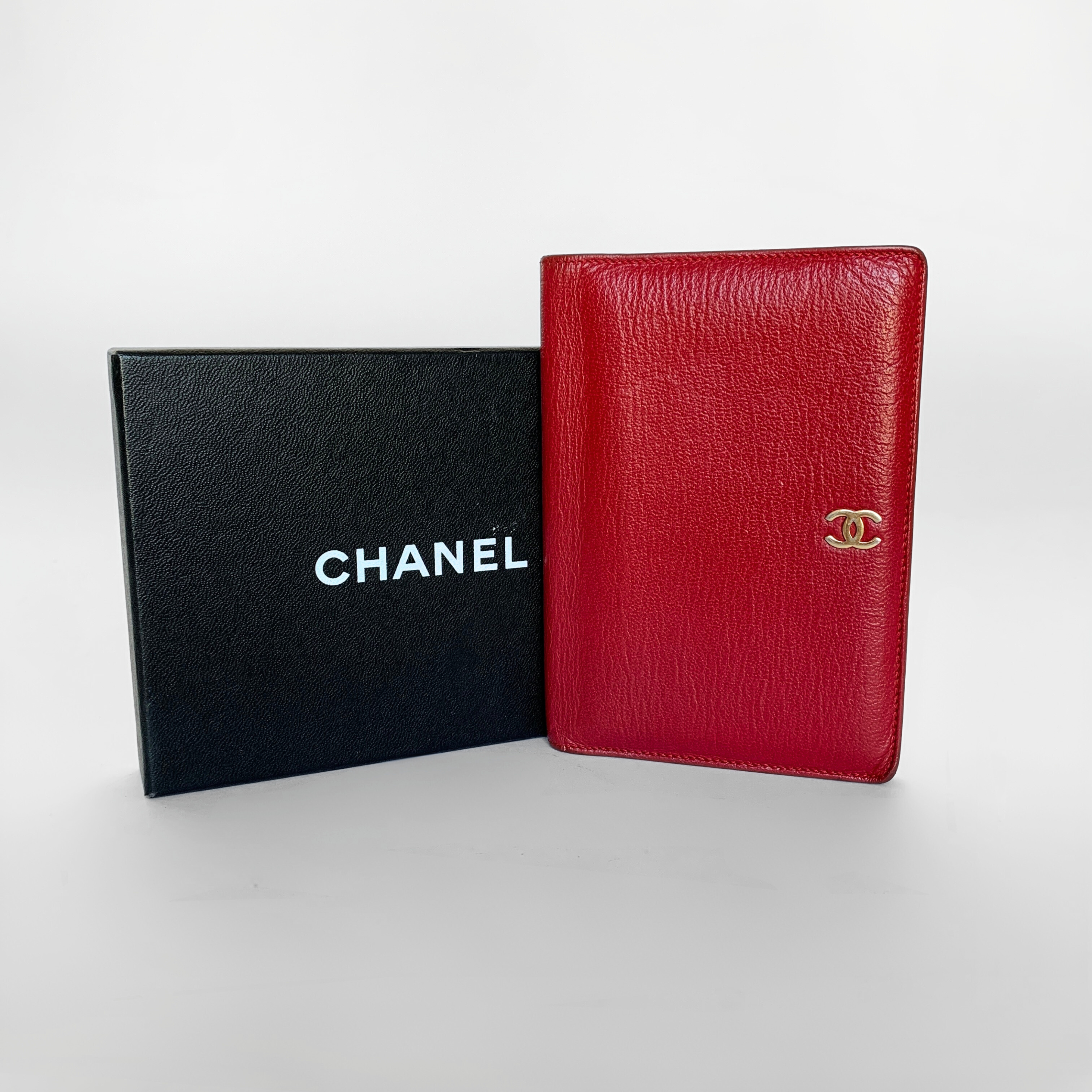 Chanel Chanel Wallet Large Lambskin Leather - Wallets - Etoile Luxury Vintage