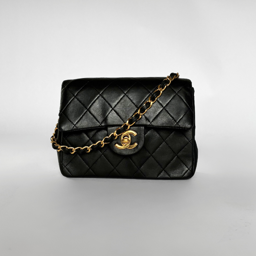 Chanel Chanel Classic Flap Bag Mini Lambskin Leather - Crossbody bags - Etoile Luxury Vintage