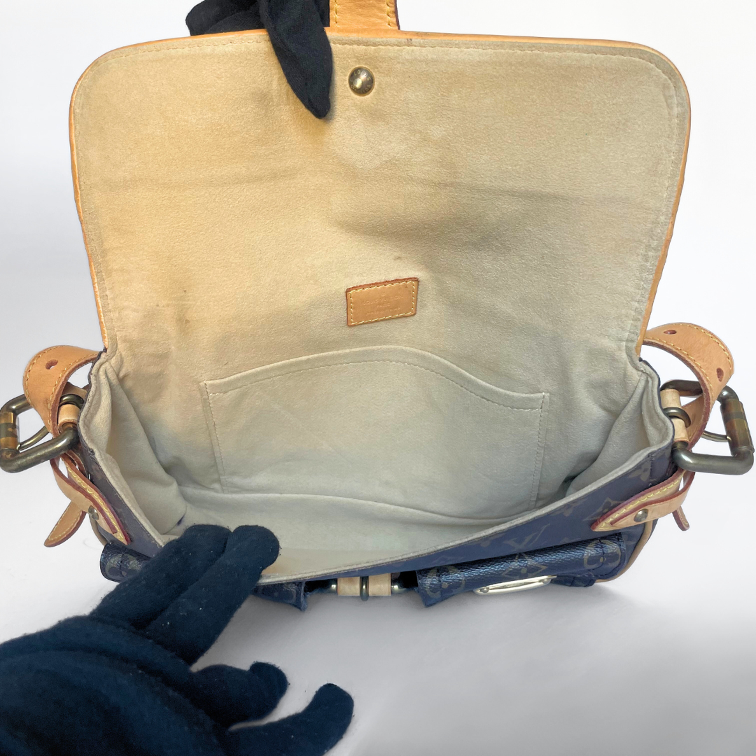 Louis Vuitton Louis Vuitton Hudson PM Monogram Canvas - Handbags - Etoile Luxury Vintage