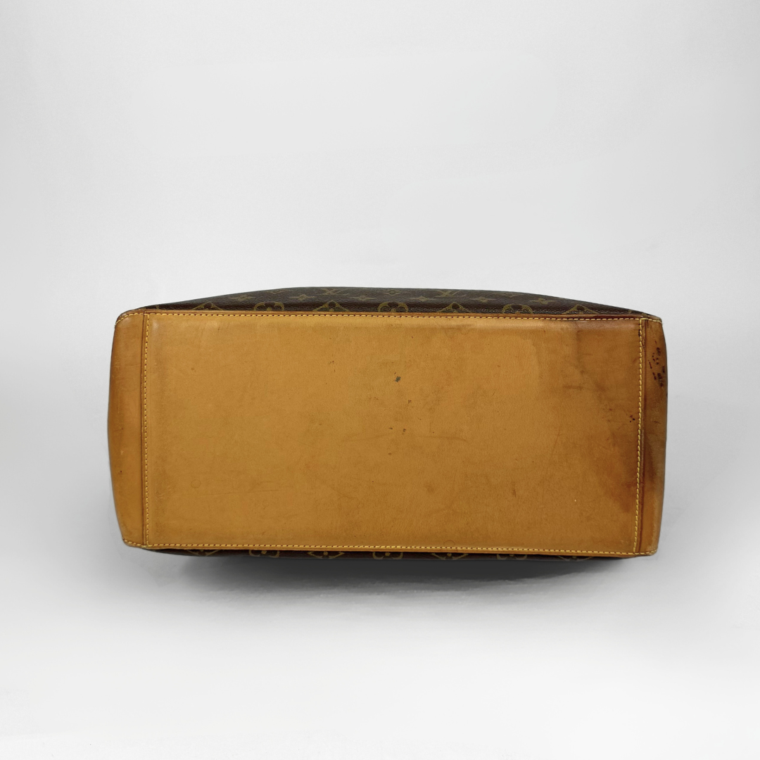 Louis Vuitton Cabas Mezzo