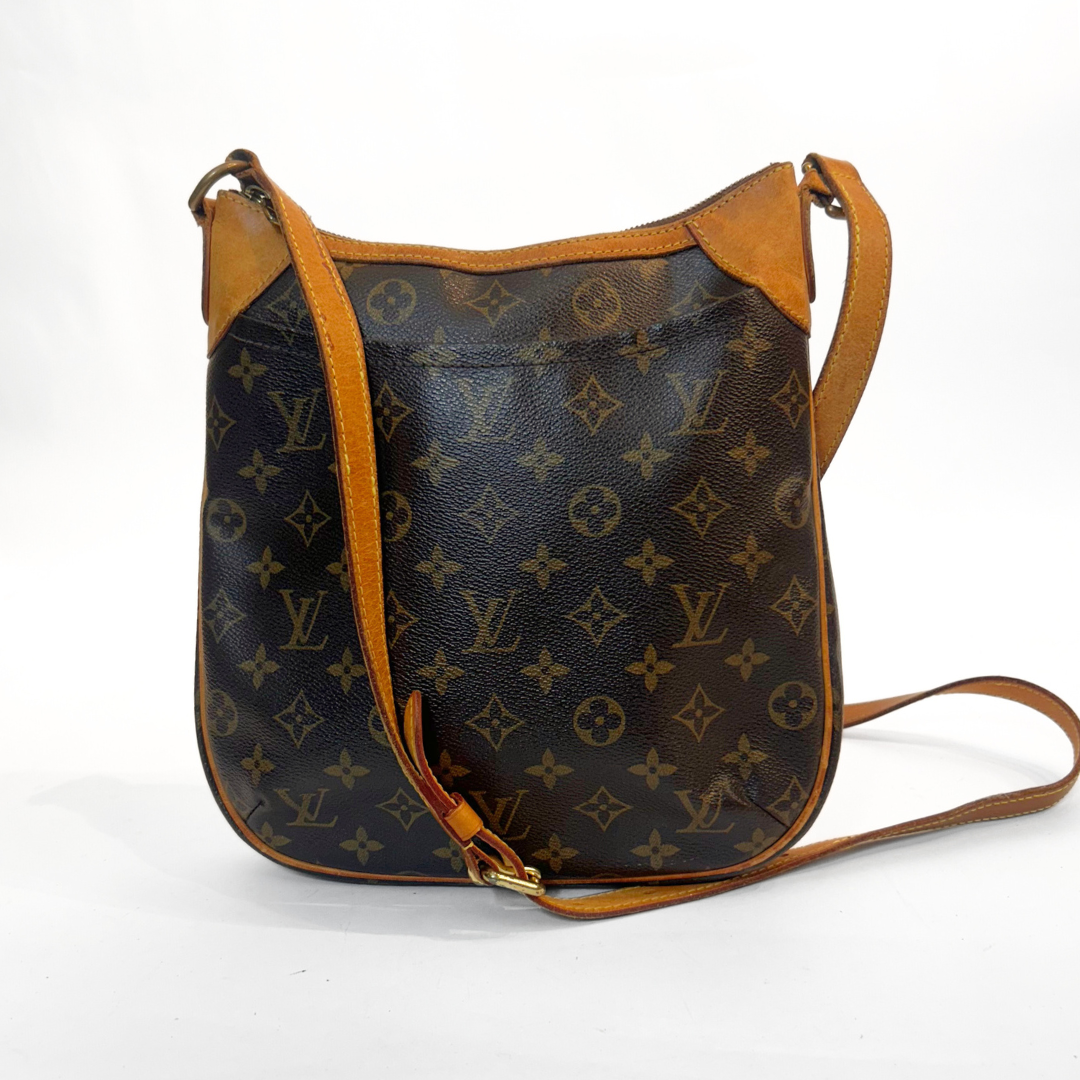 Louis Vuitton Louis Vuitton Odeon PM Monogram Canvas - Crossbody bags - Etoile Luxury Vintage