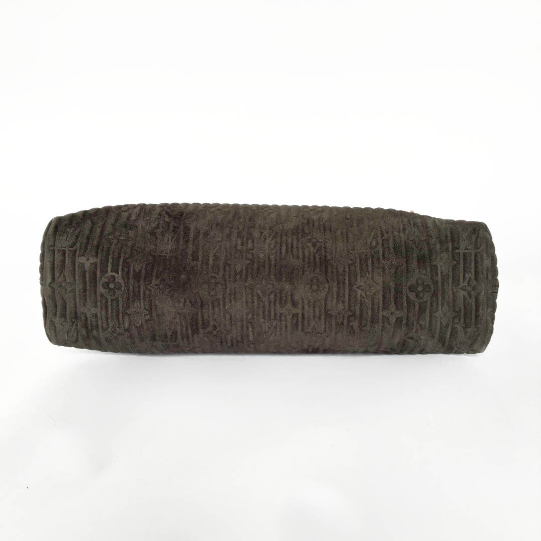 Louis Vuitton Louis Vuitton GM Python Limited Edition Shoulderbag - Shoulder bags - Etoile Luxury Vintage