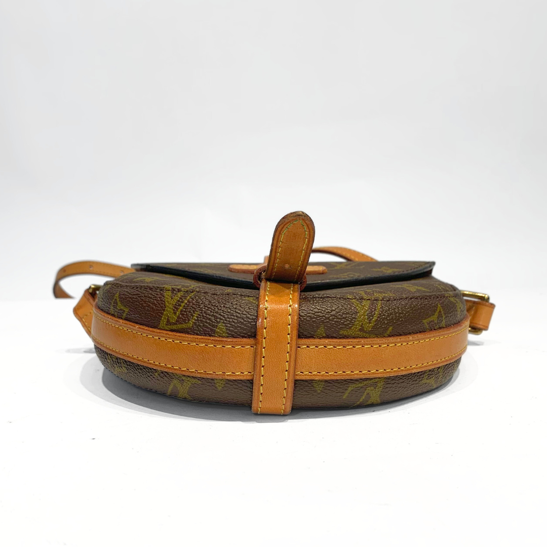 Louis Vuitton Louis Vuitton Chantilly PM Monogram Canvas - Crossbody bags - Etoile Luxury Vintage