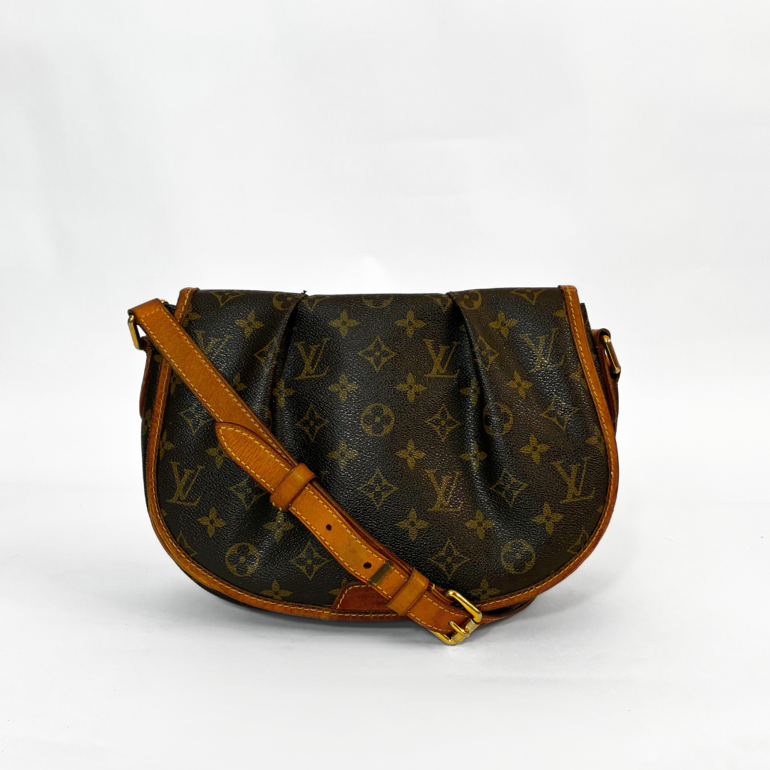 Louis Vuitton Louis Vuitton Menilmontant Monogram Canvas - Crossbody bags - Etoile Luxury Vintage