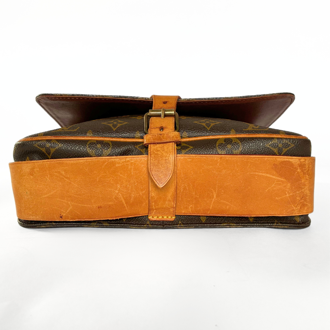 Louis Vuitton Louis Vuitton Cartouchi&egrave;re PM Monogram Canvas - Crossbody bags - Etoile Luxury Vintage