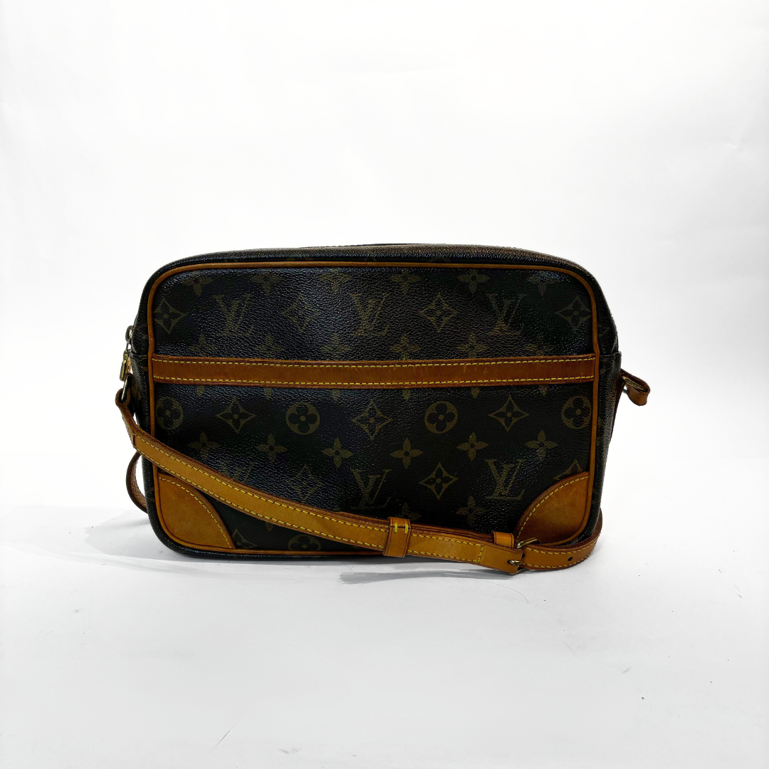 Louis Vuitton Louis Vuitton Trocadero PM Monogram Canvas - Crossbody bags - Etoile Luxury Vintage