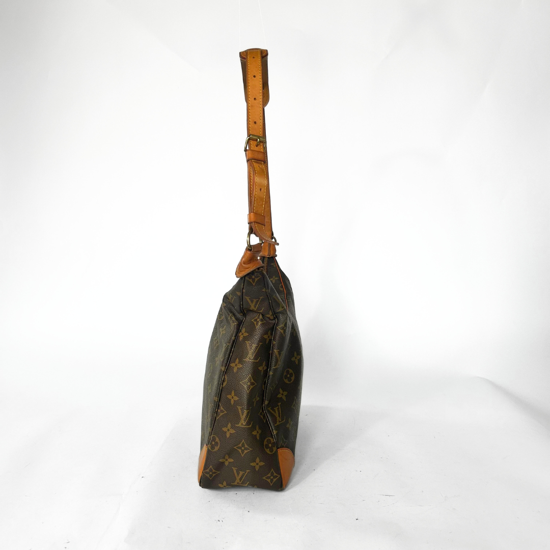 Louis Vuitton Louis Vuitton Boulogne GM Monogram Canvas - Shoulder Bags - Etoile Luxury Vintage