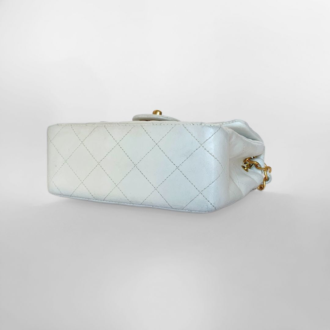 Chanel Chanel Classic Flap Bag Mini Lambskin Leather - Crossbody bags - Etoile Luxury Vintage